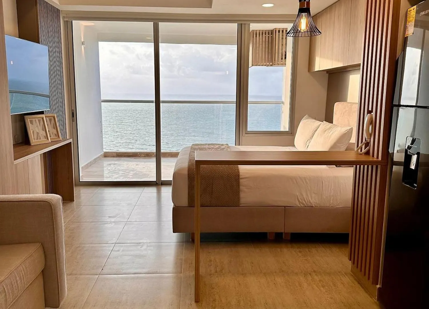 Cartagena Cb1511 Increible Suite Frente Al Mar En Crespo